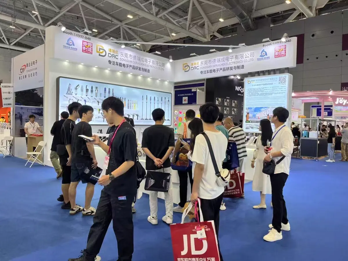 International buyers visiting the DRC trade show booth