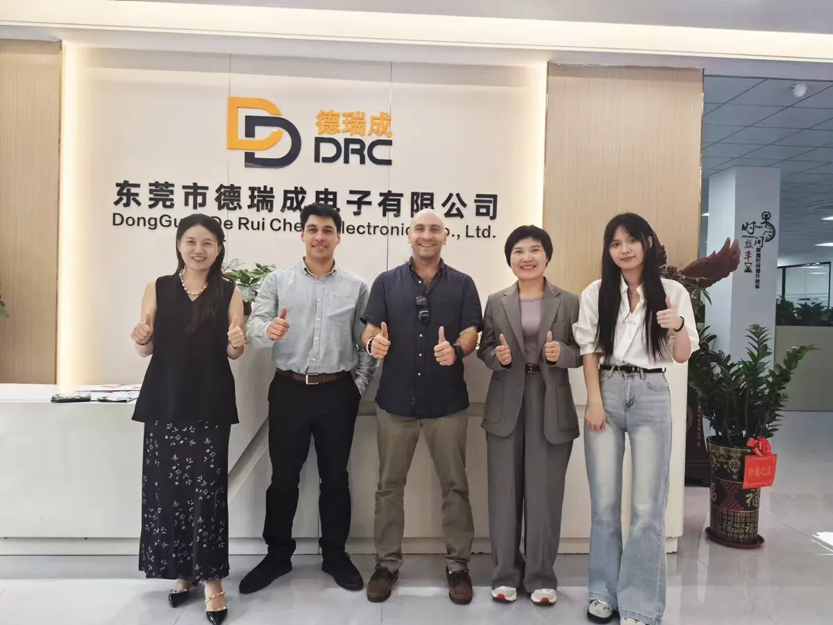 International buyers meeting the DRC team at the factory reception